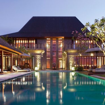 Bulgari-Resort-Bali-Indonesia-Outdoor-Pool